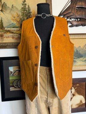 Vintage Wrangler " Pioneer Wear Style" 1970s Suede and Shearling Vest Size S-M